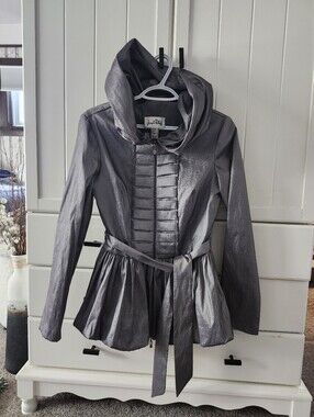Joseph Ribkoff Metallic Silver Hooded Peplum Trench with Belt And Hood  Sz 8